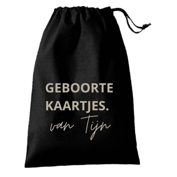 Bewaarbundel geboortekaartjes | bewaarzakje zwart gepersonaliseerd