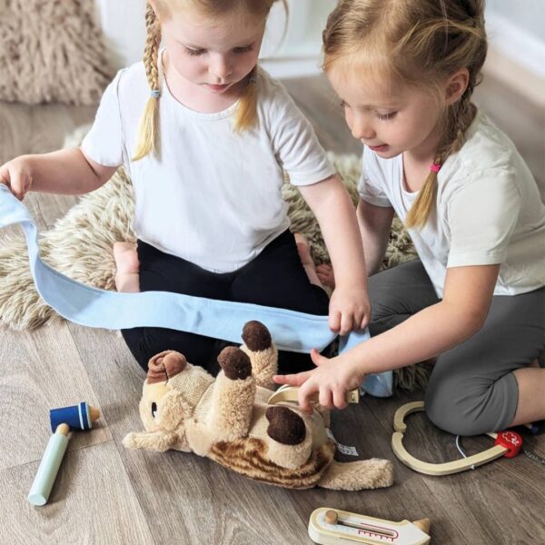Houten medische kit voor kinderen
